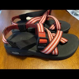 CHACO Sandals • Woman’s Size 7 • Orange & White